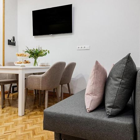 Centrico Apartamento Con 3 Banos En Puerta Del Sol Y Atocha Madrid Dış mekan fotoğraf