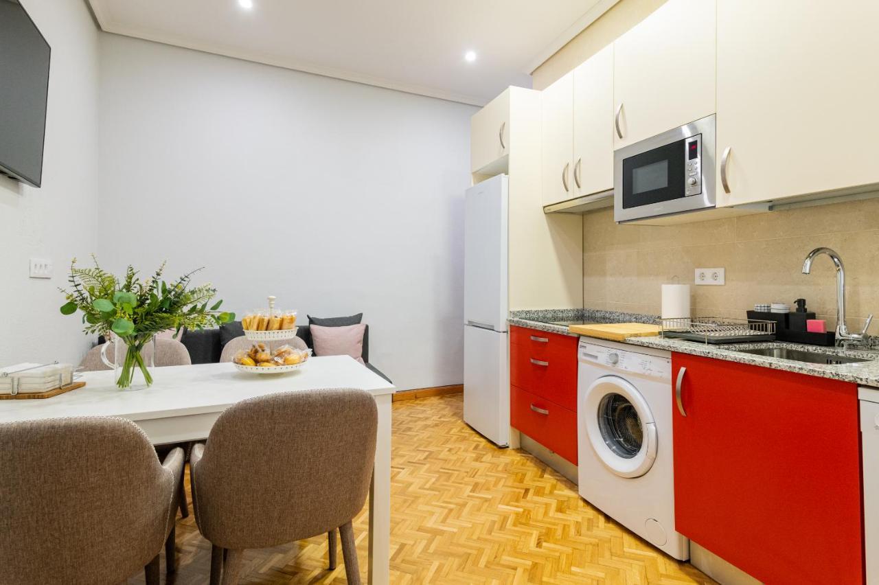 Centrico Apartamento Con 3 Banos En Puerta Del Sol Y Atocha Madrid Dış mekan fotoğraf