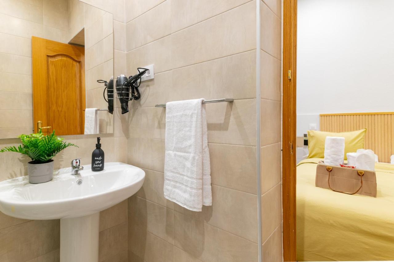 Centrico Apartamento Con 3 Banos En Puerta Del Sol Y Atocha Madrid Dış mekan fotoğraf