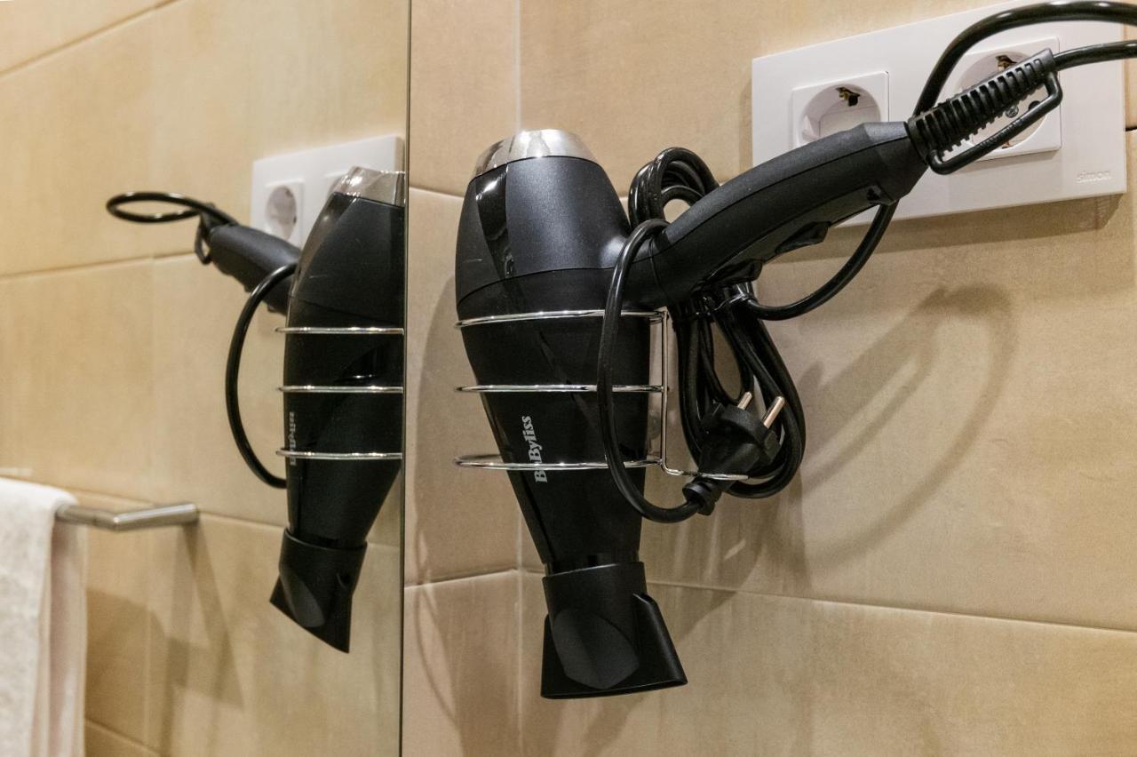 Centrico Apartamento Con 3 Banos En Puerta Del Sol Y Atocha Madrid Dış mekan fotoğraf