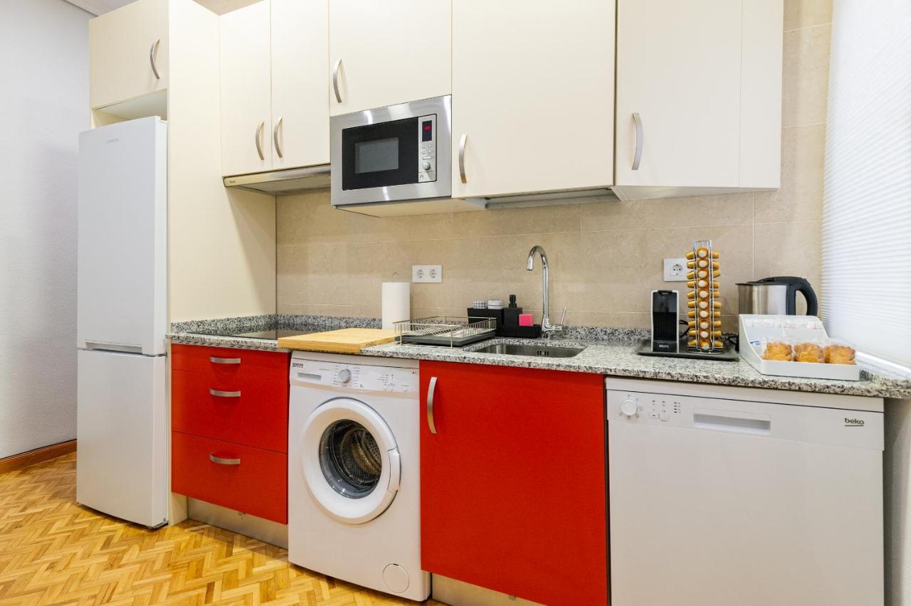 Centrico Apartamento Con 3 Banos En Puerta Del Sol Y Atocha Madrid Dış mekan fotoğraf