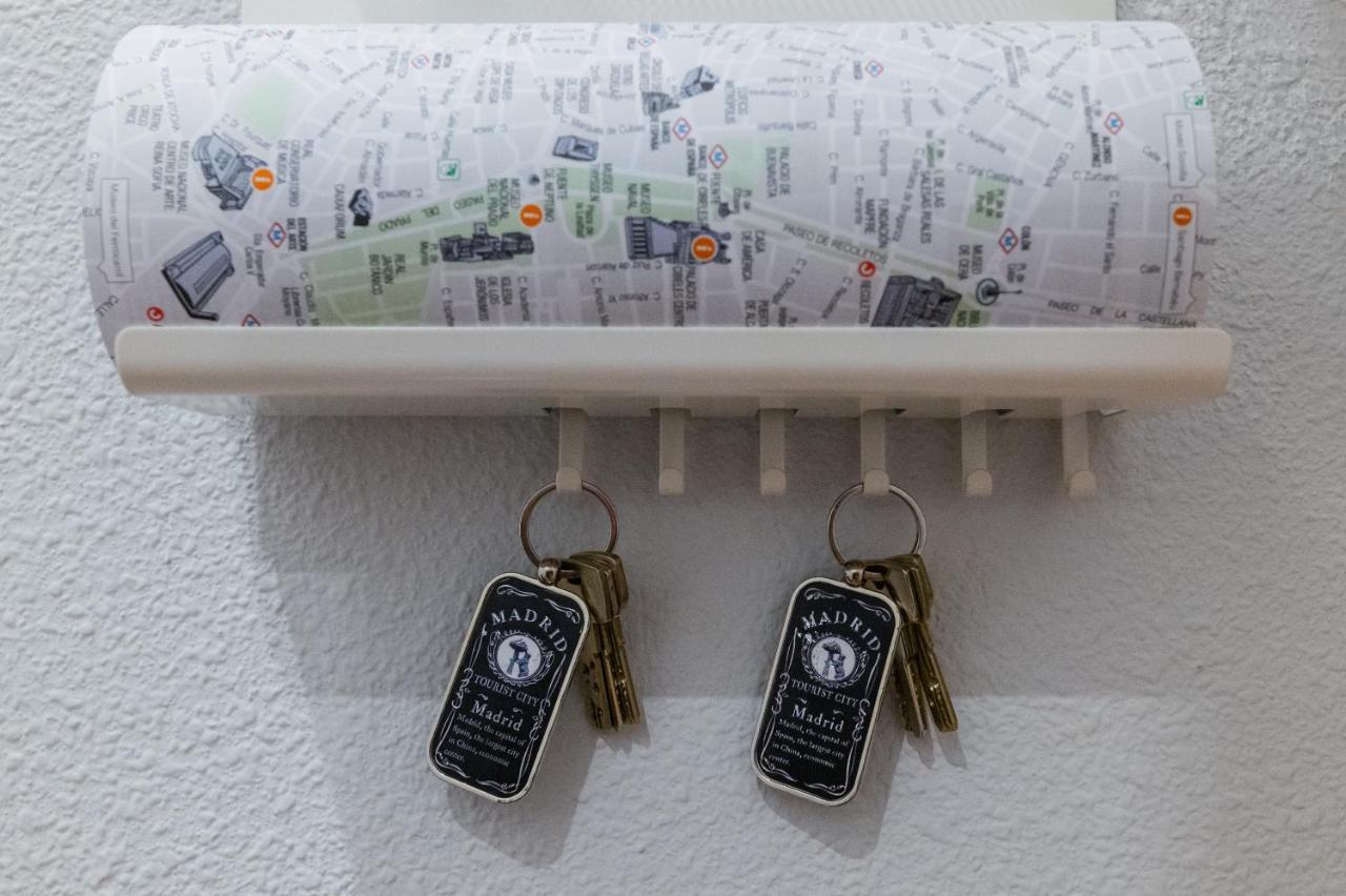 Centrico Apartamento Con 3 Banos En Puerta Del Sol Y Atocha Madrid Dış mekan fotoğraf