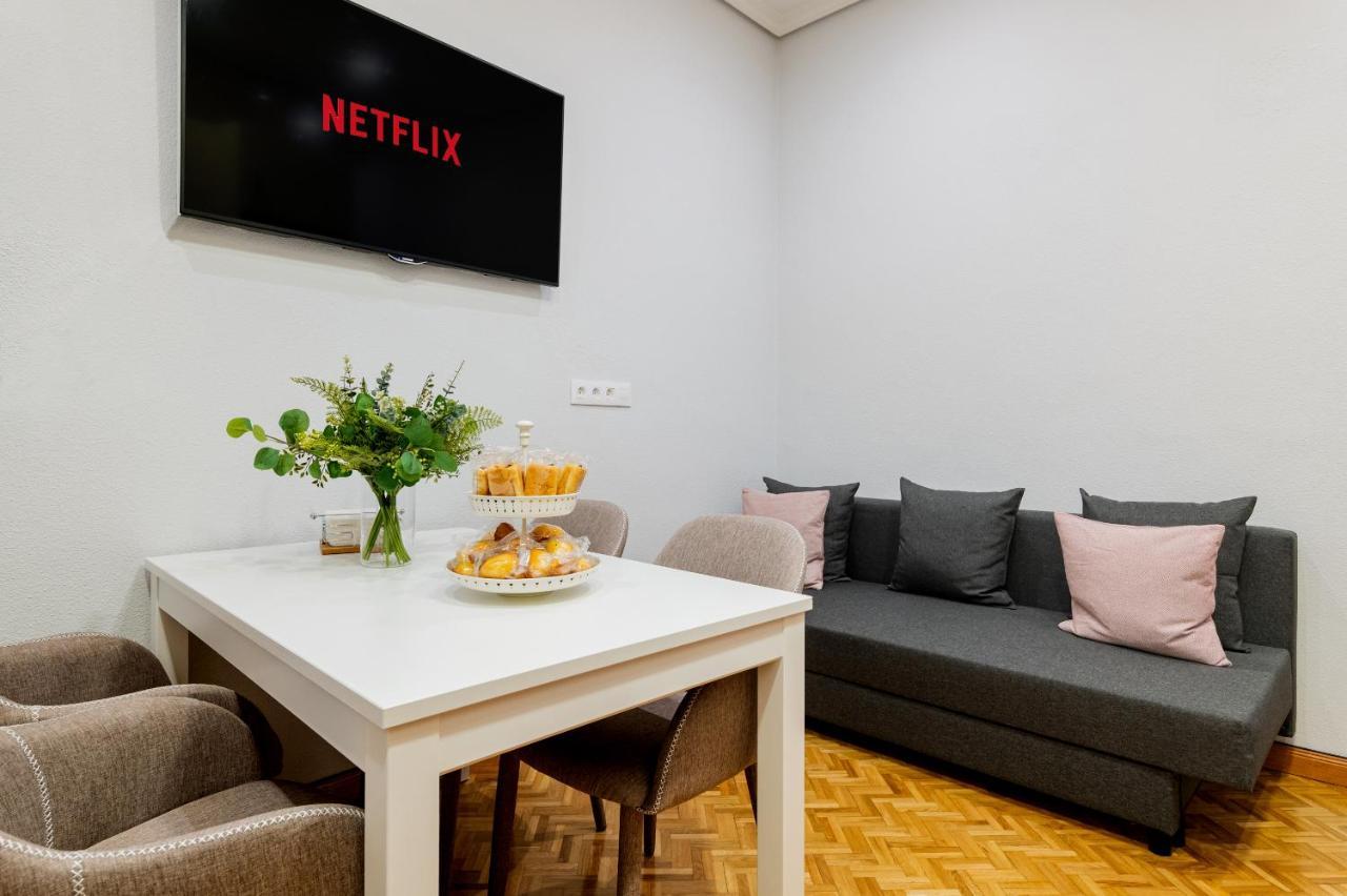 Centrico Apartamento Con 3 Banos En Puerta Del Sol Y Atocha Madrid Dış mekan fotoğraf