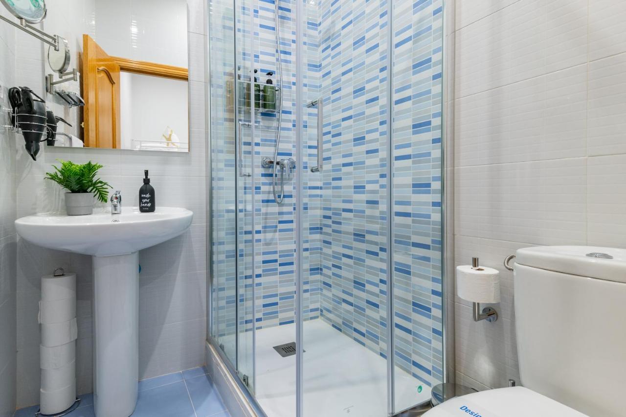 Centrico Apartamento Con 3 Banos En Puerta Del Sol Y Atocha Madrid Dış mekan fotoğraf